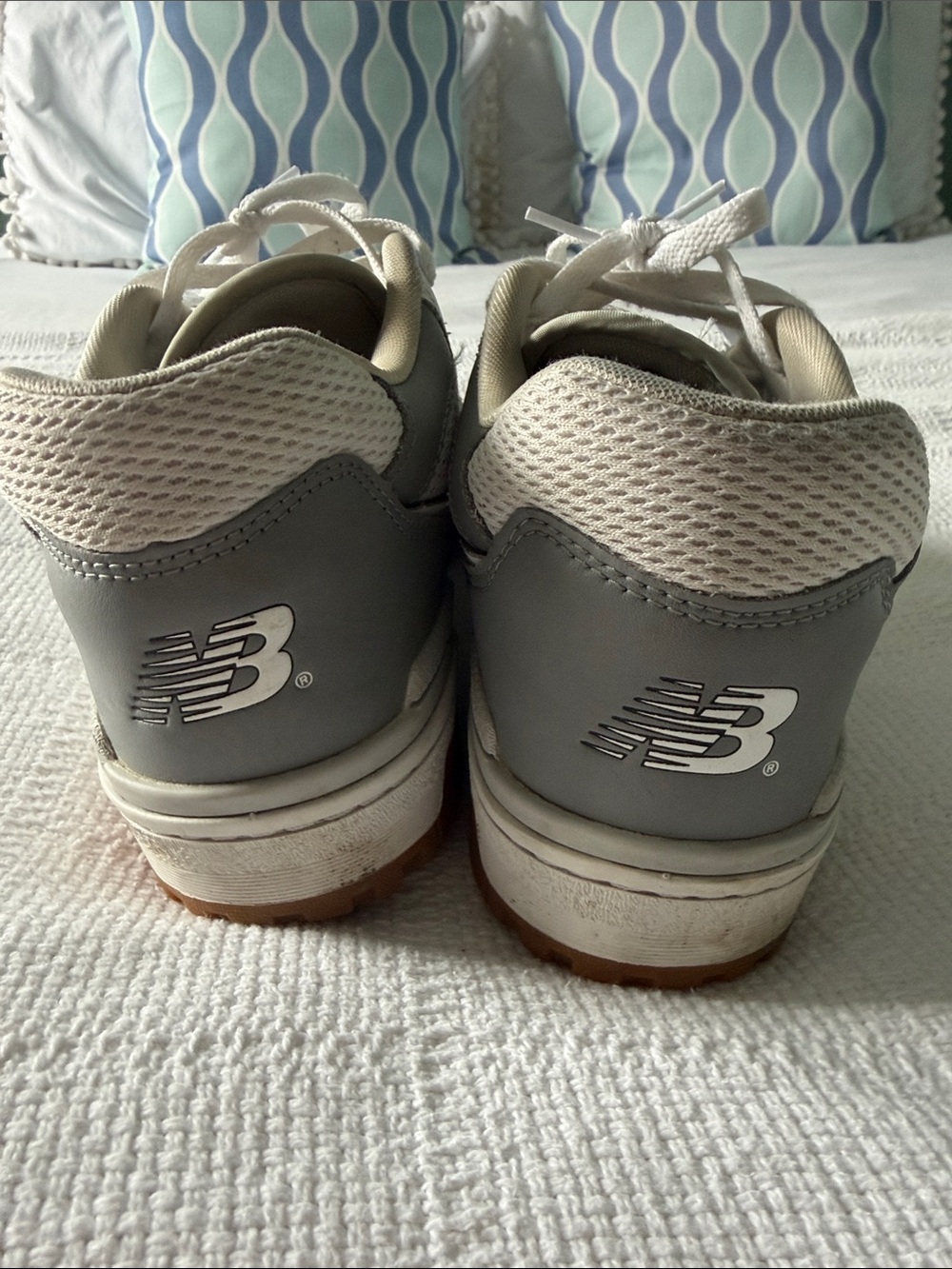 New Balance White & Gray 550 Low-Top Sneakers Size Men’s 10.5 - Picture 3 of 7